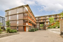 Theo Frenkelhof 110 - 2.jpg